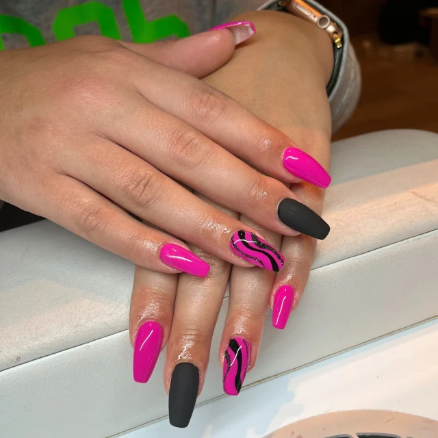 Afspraak maken?💅

Neem gerust contact met ons op!

06 51895955
info@kimcolier.nl

Liefs,
Team Nagelstudio Kim Colier🥰